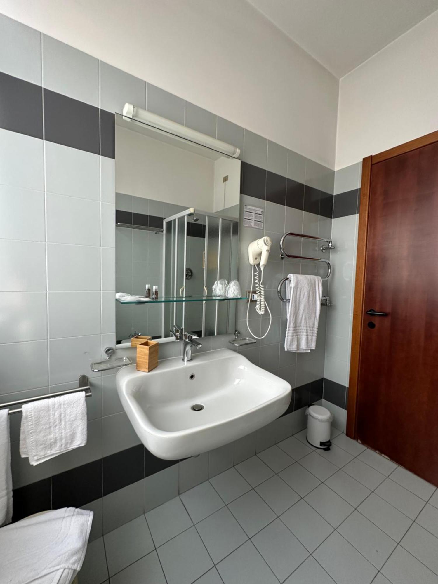 Hotel Griselda Saluzzo Eksteriør billede